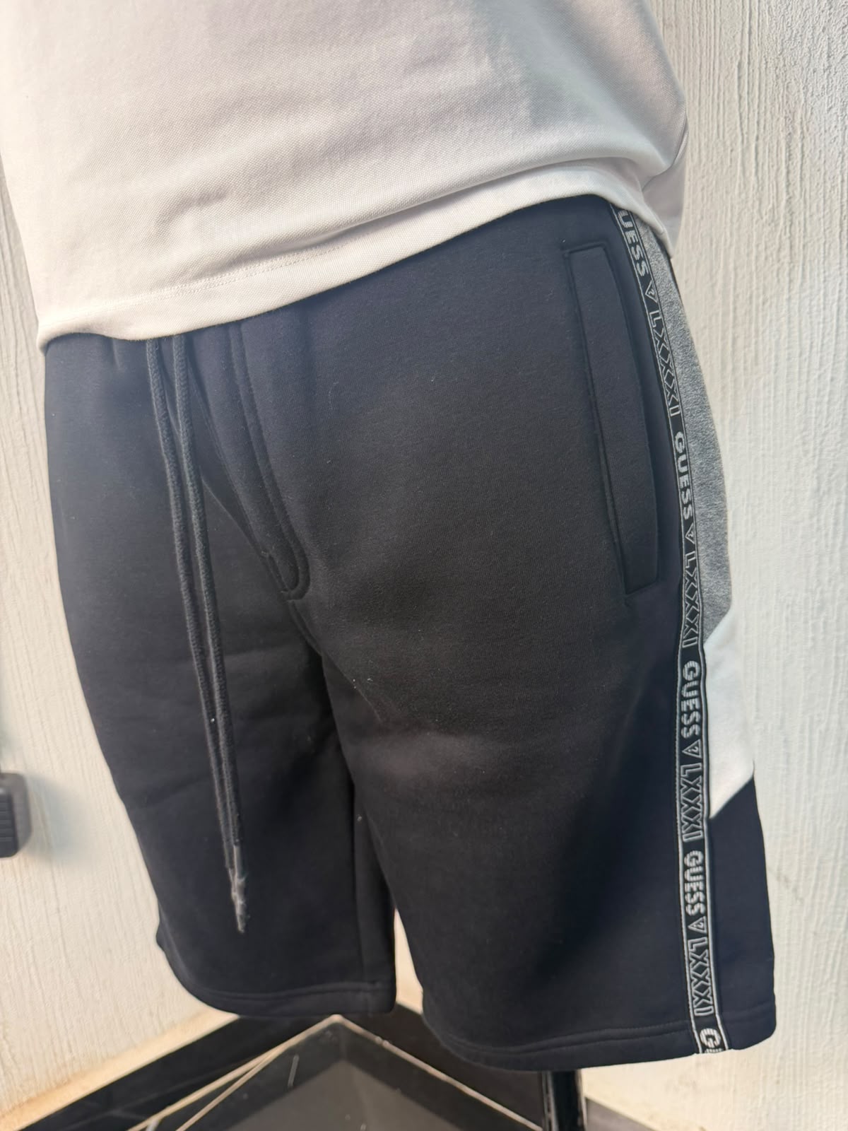 Short Guess Hombre