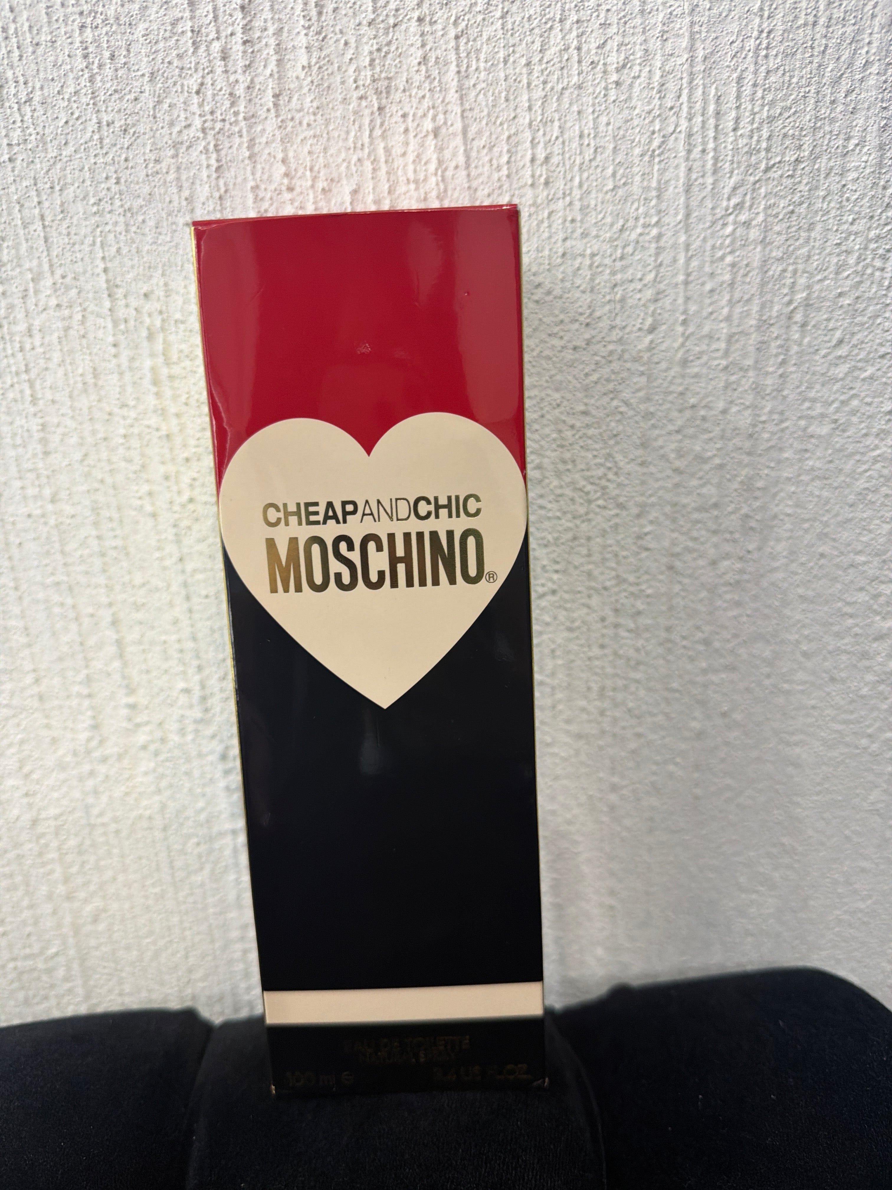 perfume moschino
