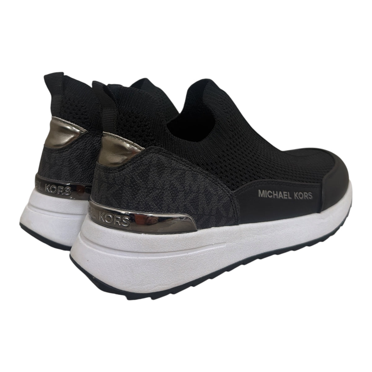 Tenis Michael Kors Slip-On Negro Chunky – Zarentstore, ropa de marca original en El Grullo, Jalisco