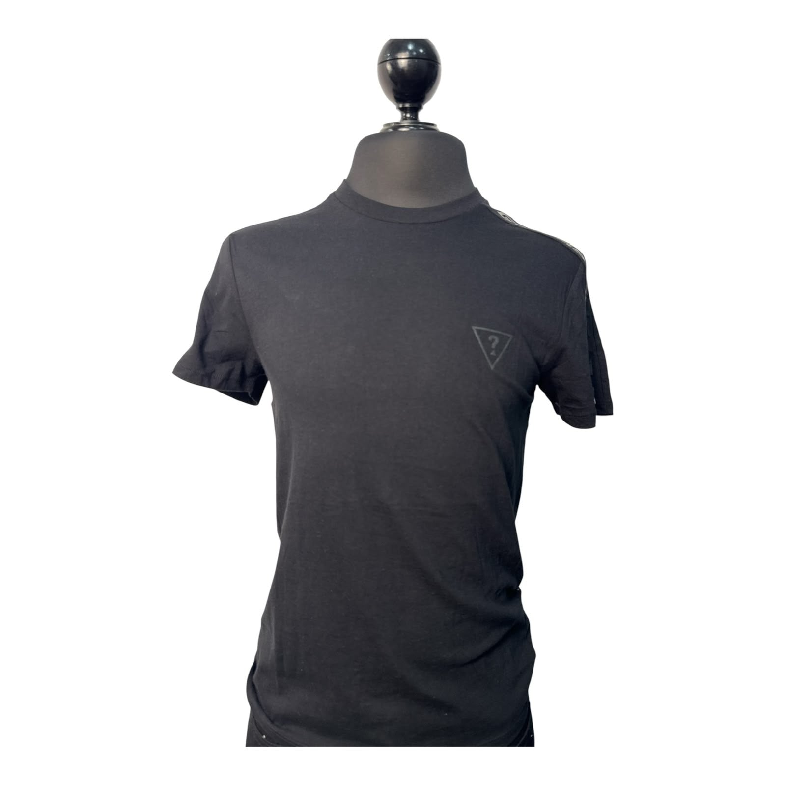 Playera guess negra
