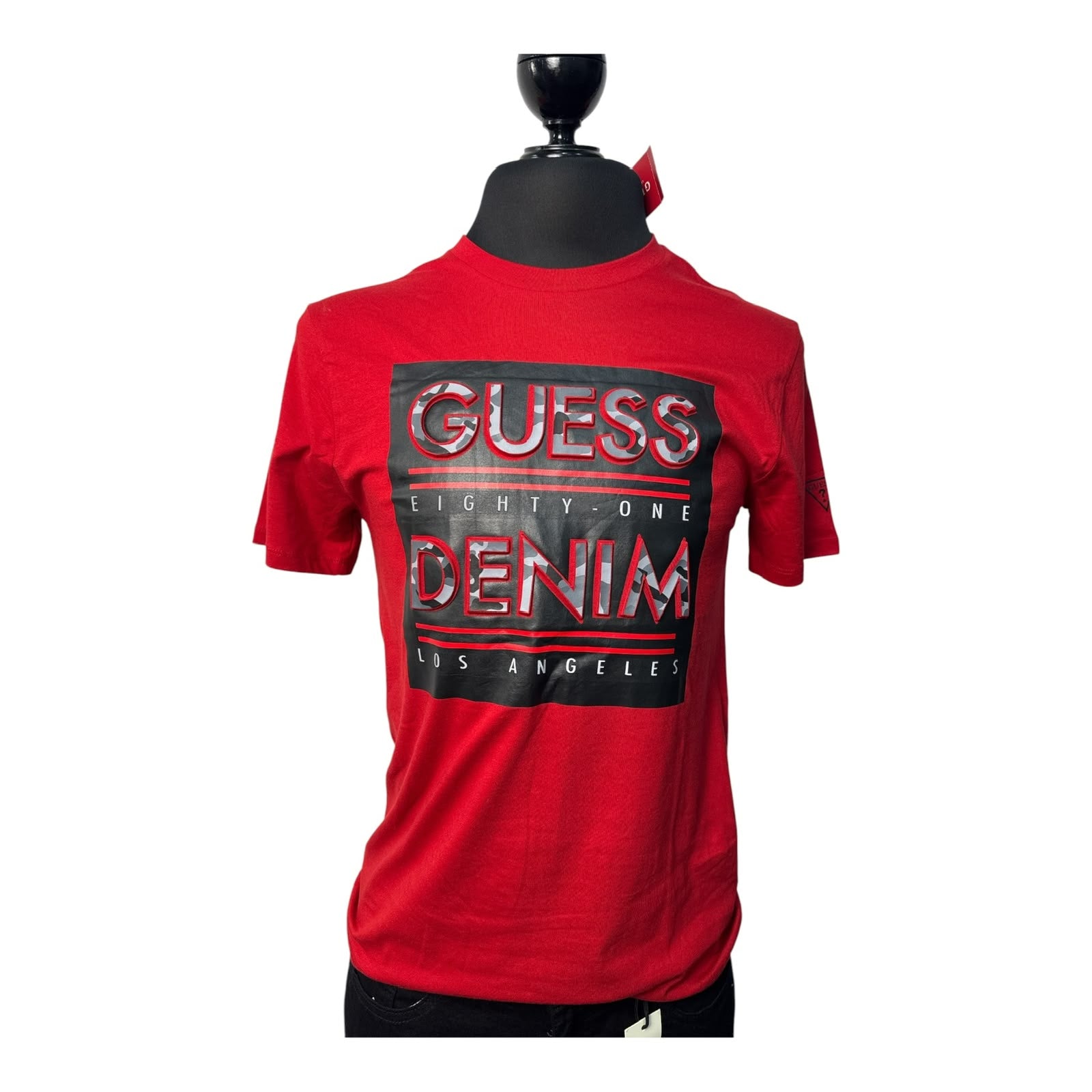 Playera Guess Denim Eighty-One Los Angeles Roja